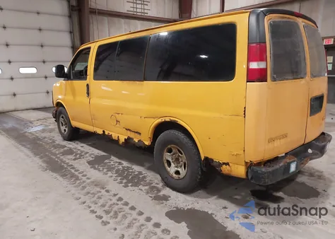 2004 Chevrolet Express from USA, damaged, VIN 1GNFG15X341112316
